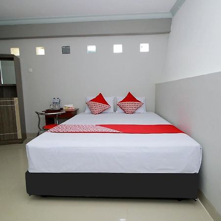 Oyo 739 Guest House Si Kancil Bengkulu Extérieur photo