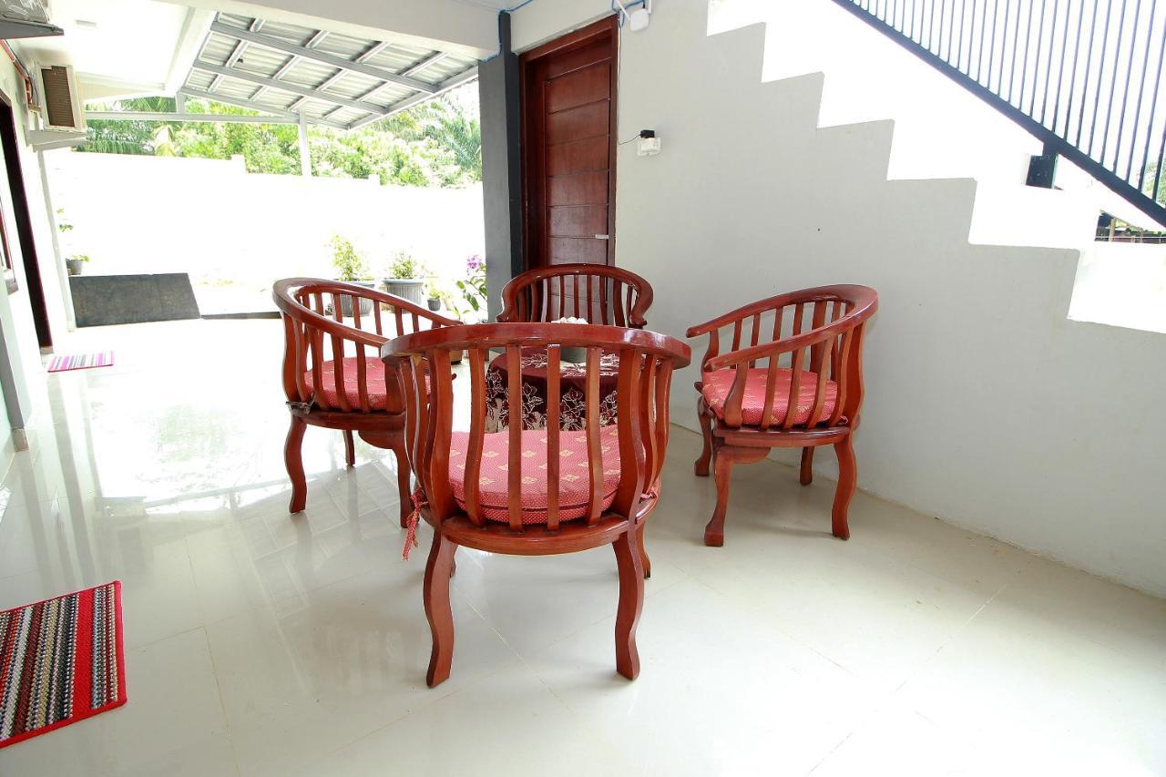 Oyo 739 Guest House Si Kancil Bengkulu Extérieur photo